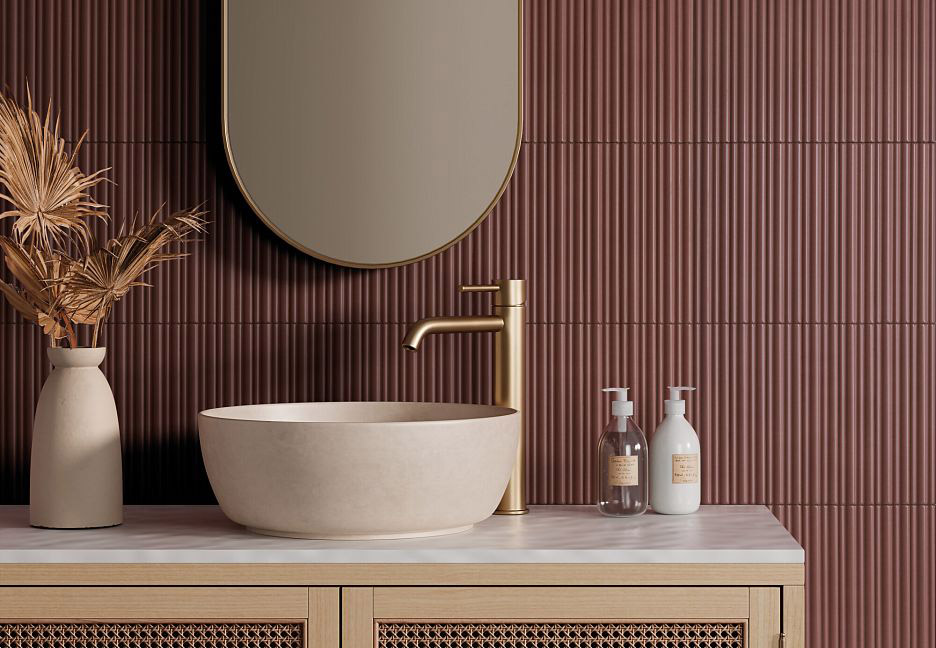 Зона умывания с зеркалом и декором