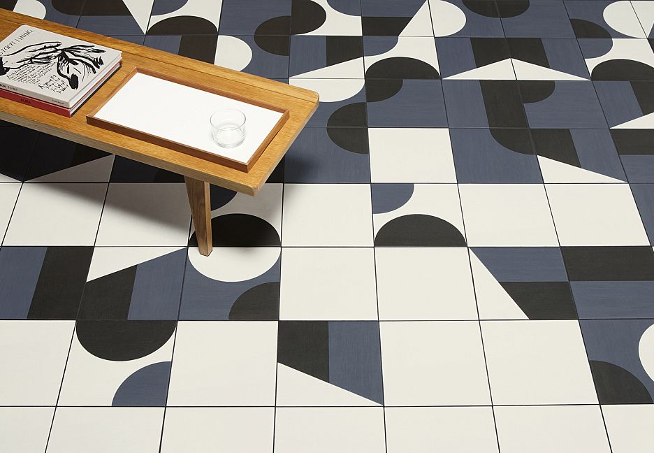 Напольная плитка с узором из керамогранита