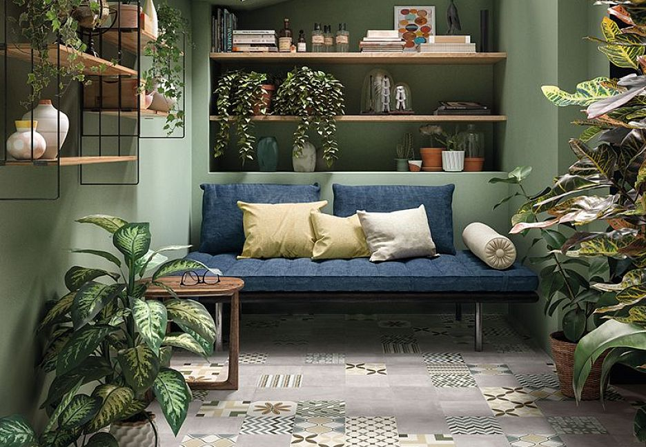 Пол из керамогранита на лоджии