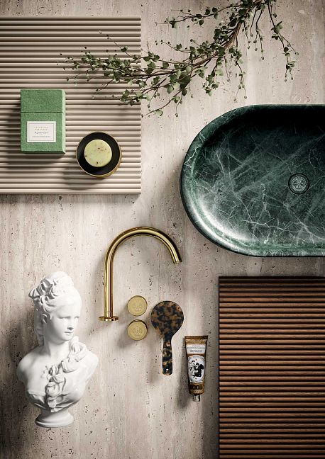 Комплект мебели Oasis Naos, подвесной, мраморная раковина и столешница verde alp, тумба орех рифлёный, смеситель и аксессуары: золото матовое