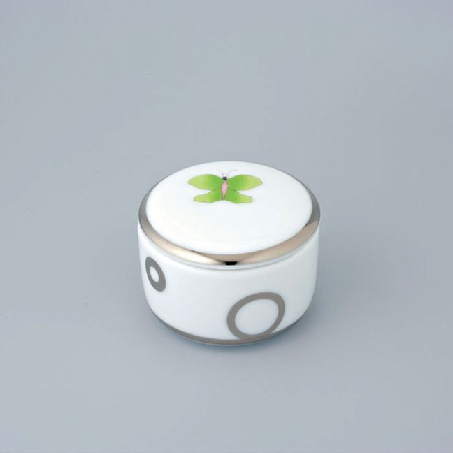 THG CAPUCINE VERT DECOR PLATINE Коробка для таблеток керамическая, круглая &oslash;55 мм., настольная, декор платина/зеленый, цвет: белый