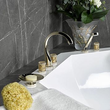 THG Hirondelles Gold Stamped Смеситель на борт ванны, 5 отв., с ручным душем, цвет: Soft gold